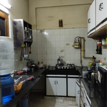 Kitchen in 3 BHK Builder Floor at Shivalik Colony – for Rent