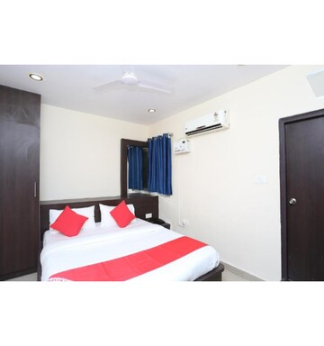 Bedroom in  Pg at Sector 46 – for Rent
