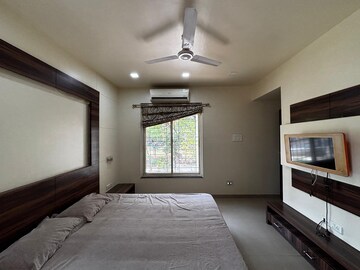 Room in 3 BHK Apartment at Kundan La Ventana, Kondhwa – for Rent