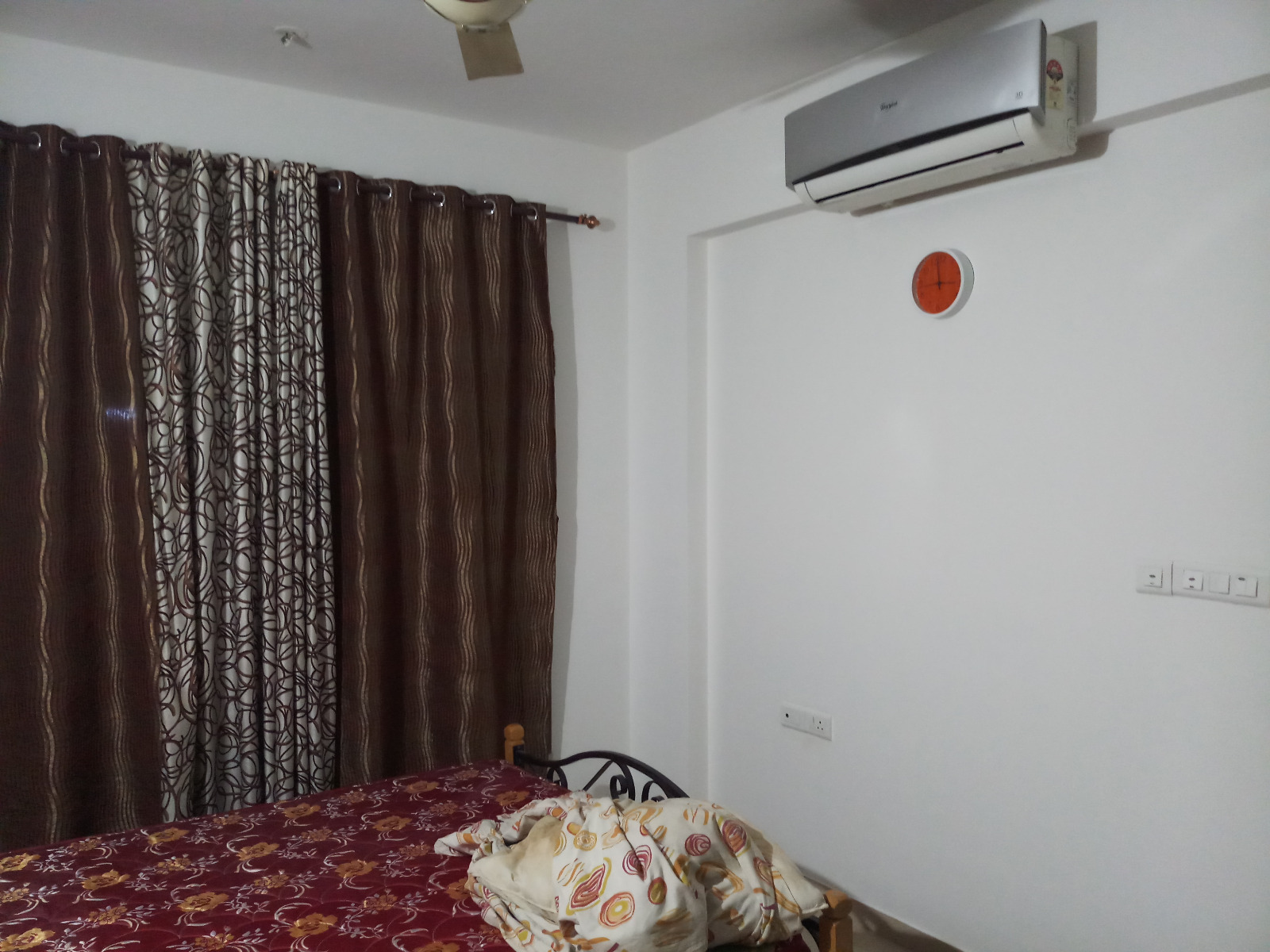1 BHK + Extra Room Apartment For Rent in Hiranandani Estate Crown