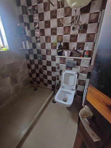 Kitchen in 3.5 BHK Builder Floor at Ramesh Nagar – for Rent