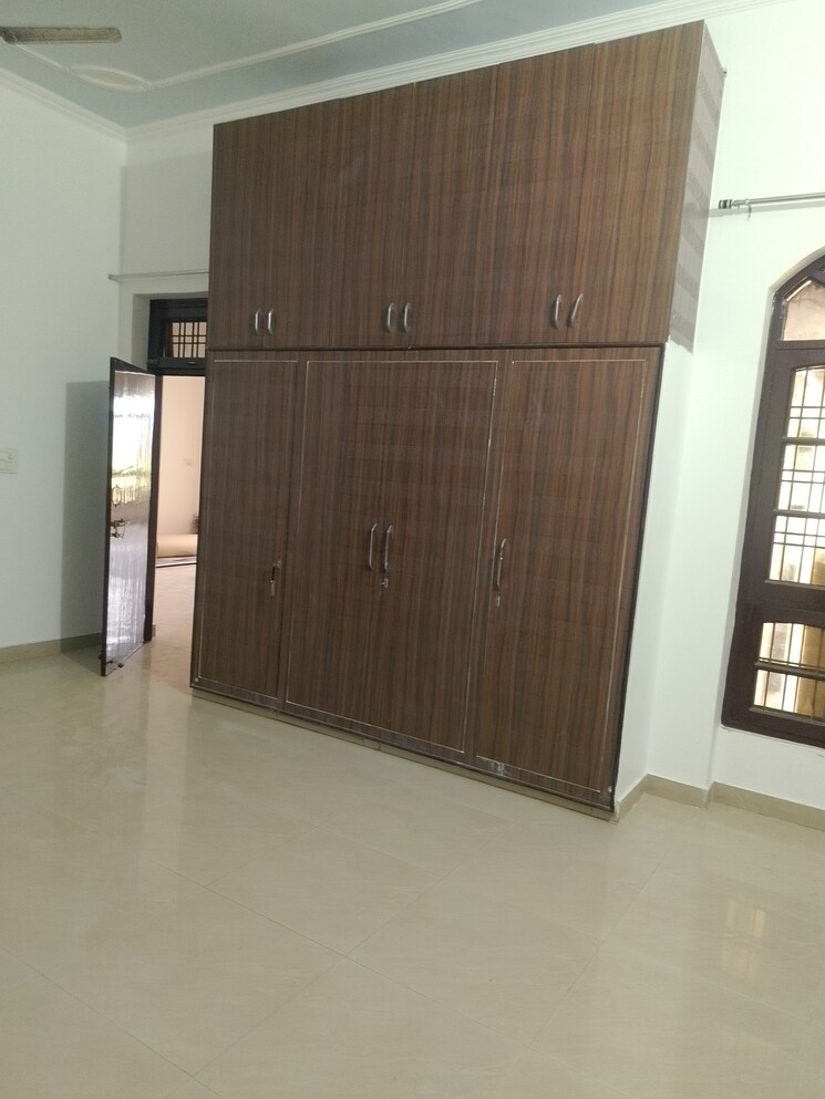 Room, gomti nagar 2 Bedroom 2152 Sq.Ft. Independent House In Gomti Nagar Lucknow 8958267