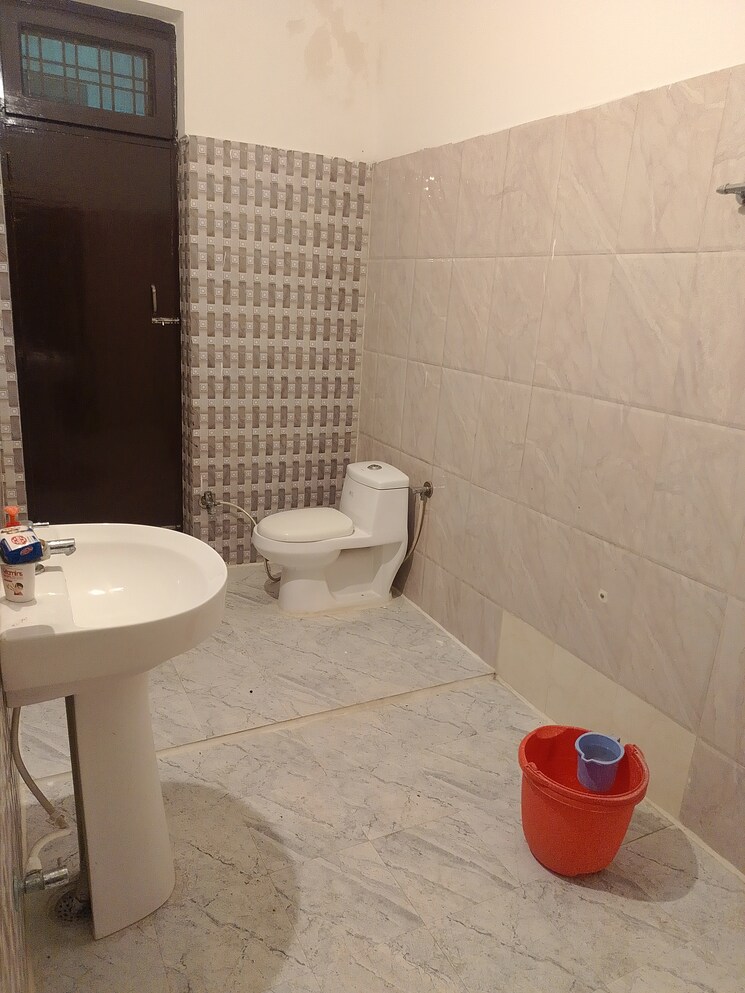 Bathroom, gomti nagar 2 Bedroom 2152 Sq.Ft. Independent House In Gomti Nagar Lucknow 8958267