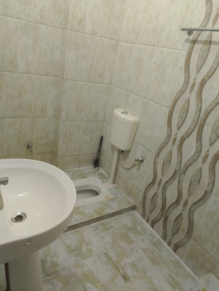 Bathroom, gomti nagar 2 Bedroom 2152 Sq.Ft. Independent House In Gomti Nagar Lucknow 8958267