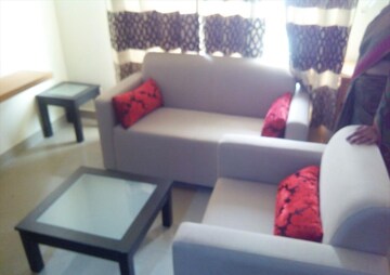 Team Area in Studio Apartment at Supertech Czar Suites, Omicron I Greater Noida – for Rent
