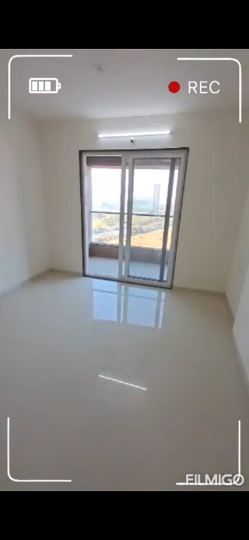 Room in 3 BHK Apartment at Shubh Gateway, Viman Nagar – for Sale