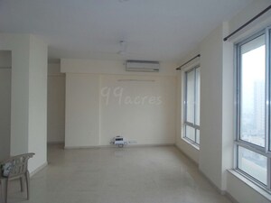 Room in 3 BHK Apartment at M3M Latitude, Sector 65 – for Sale