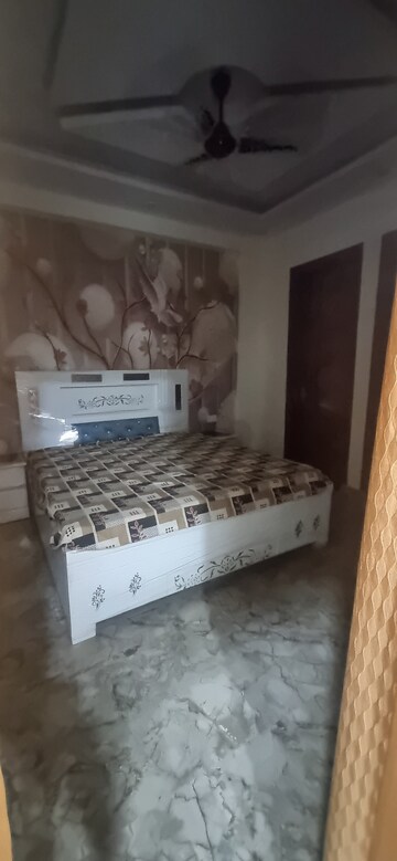 Furnished Amenities in 3 BHK Builder Floor at Sai Kunj New Palam  vihar, New Palam Vihar Phase 3 – for Sale