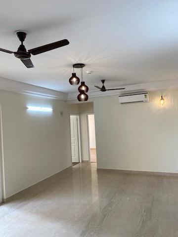 2 BHK Apartment For Rent in AIPL The Peaceful Homes, Sector 70a