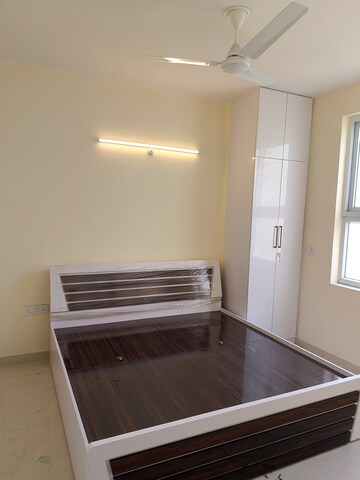 Bedroom in 3 BHK Apartment at Omaxe The Palace, Gomti Nagar – for Rent