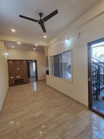 Living Room in 2 BHK Independent House at Cooke Town – for Rent