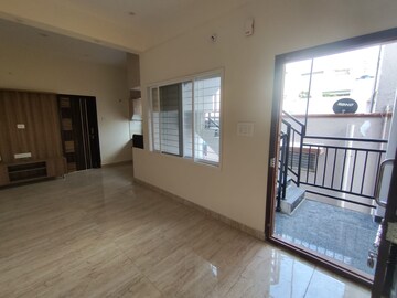 Living Room in 2 BHK Independent House at Cooke Town – for Rent