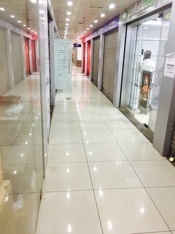 Balcony in  Showroom at Heera Panna Shopping Centre, Powai – for Rent