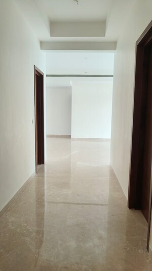 Room in 3 BHK Apartment at Prestige Kenilworth, Vasanth Nagar – for Sale