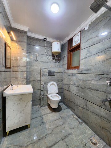 Kitchen in 2 BHK Builder Floor at Chattarpur – for Rent