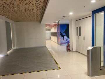   Office Space at Sector 63 – for Rent