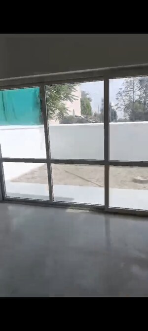 Room in 3.5 BHK Villa at BPTP Parklands Villa, Sector 88 – for Sale