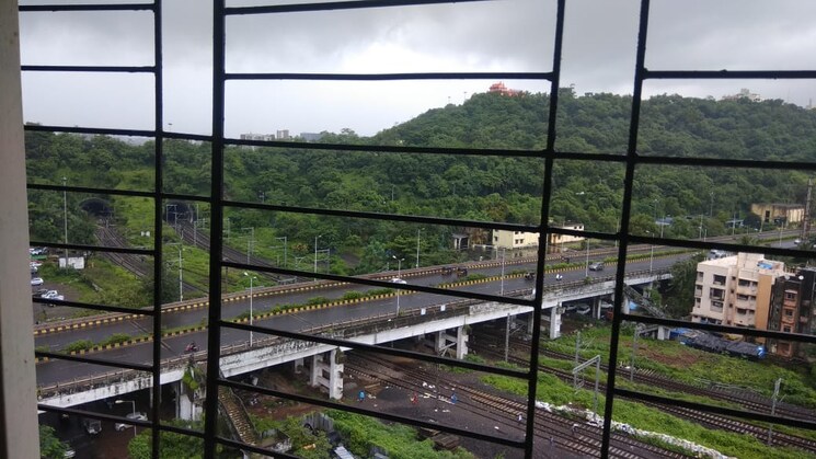 Balcony, gauri-commercial-complex Commercial Office Space 598 Sq.Ft. In Cbd Belapur Sector 11 Navi Mumbai 8958538