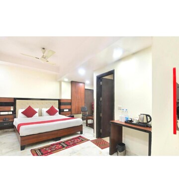Bedroom in  Pg at Sector 46 – for Rent