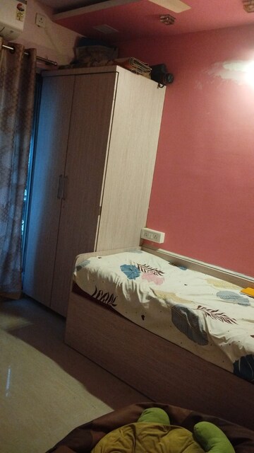 Bedroom in 2 BHK Apartment at Vihang Valley Phase 2, Kasarvadavali – for Rent