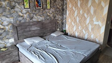 1 BHK Apartment For Rent in Paramount Golfforeste, Zeta I Greater Noida