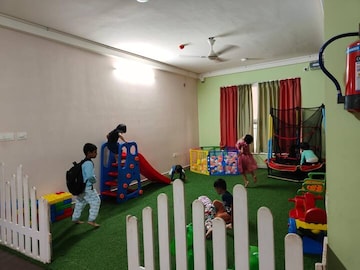 3 BHK Apartment at Pashmina Waterfront, Old Madras Road – for Rent