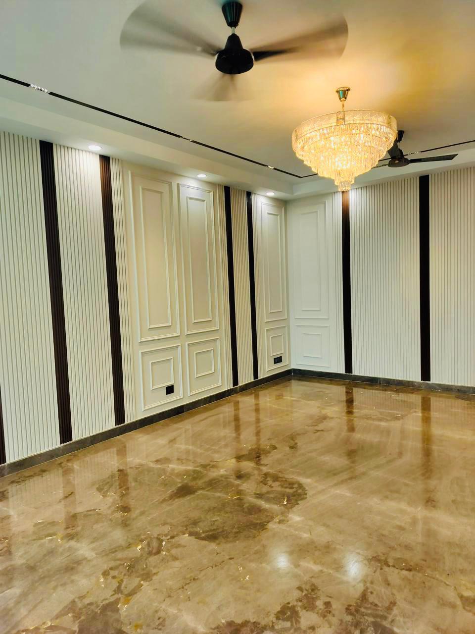 3 BHK + Servant Room Builder Floor For Rent in Saket