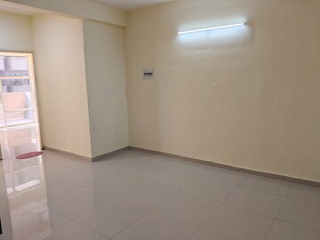 Room in 2 BHK Apartment at Pyramid Heights, Sector 85 – for Rent