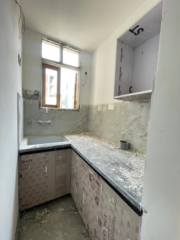 Kitchen, freedom fighters enclave 1 Bedroom 450 Sq.Ft. Builder Floor In Freedom Fighters Enclave Delhi 8958625