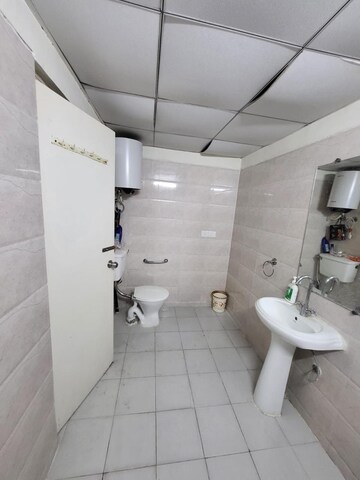 Bathroom in 3.5 BHK Apartment at Gaur City 2 - 10th Avenue, Sector 16c Greater Noida – for Rent