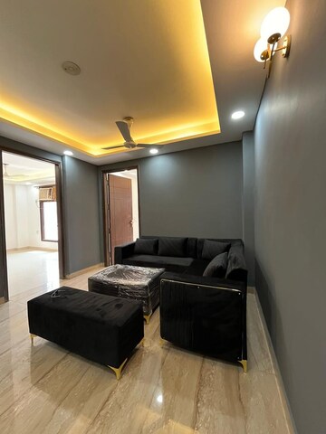 Living Room in 2 BHK Builder Floor at Saket – for Rent