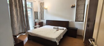 Bedroom in 4 BHK Apartment at Emaar MGF Emerald Hills, Sector 65 – for Rent