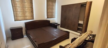 Furnished Amenities in 4 BHK Apartment at Emaar MGF Emerald Hills, Sector 65 – for Rent