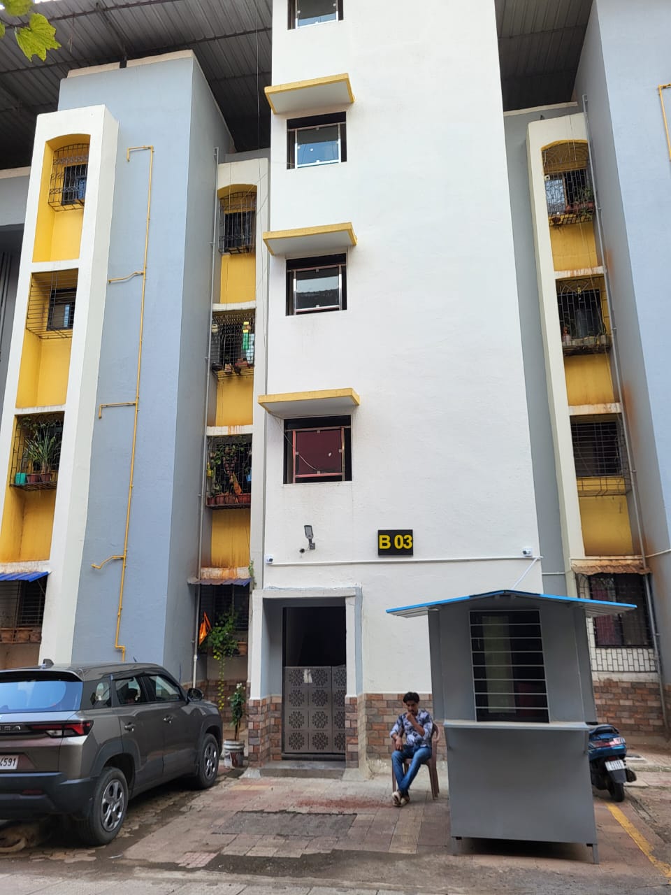 2 BHK + Extra Room Apartment For Sale in CGEWHO Kendriya Vihar
