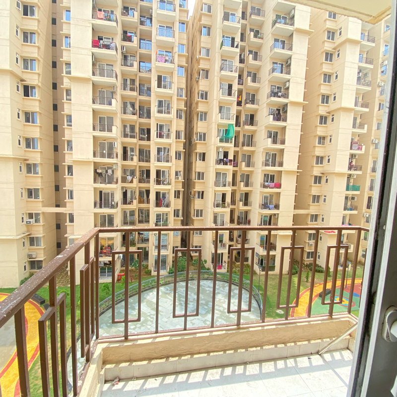 2 BHK Apartment For Rent in Signature Orchard Avenue 2