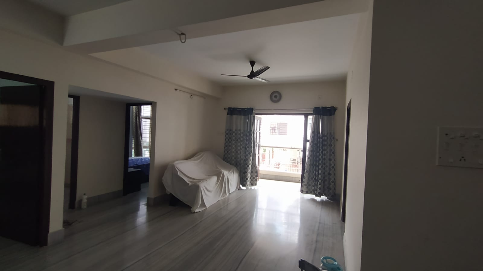 2 BHK + Servant Room 860 Sq.Ft. Apartment in Unique Parkwoods