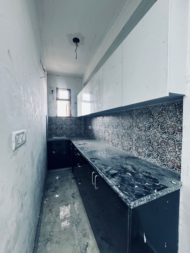 Kitchen, freedom fighters enclave 1 Bedroom 500 Sq.Ft. Builder Floor In Freedom Fighters Enclave Delhi 8958795