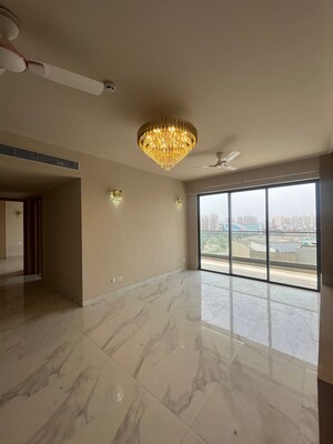 Room in 3 BHK Apartment at M3M Heights, Sector 65 – for Sale