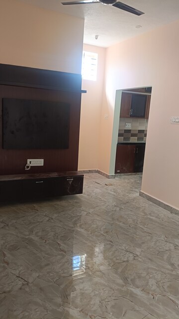 Room in 2 BHK Independent House at Bathlapalli – for Sale