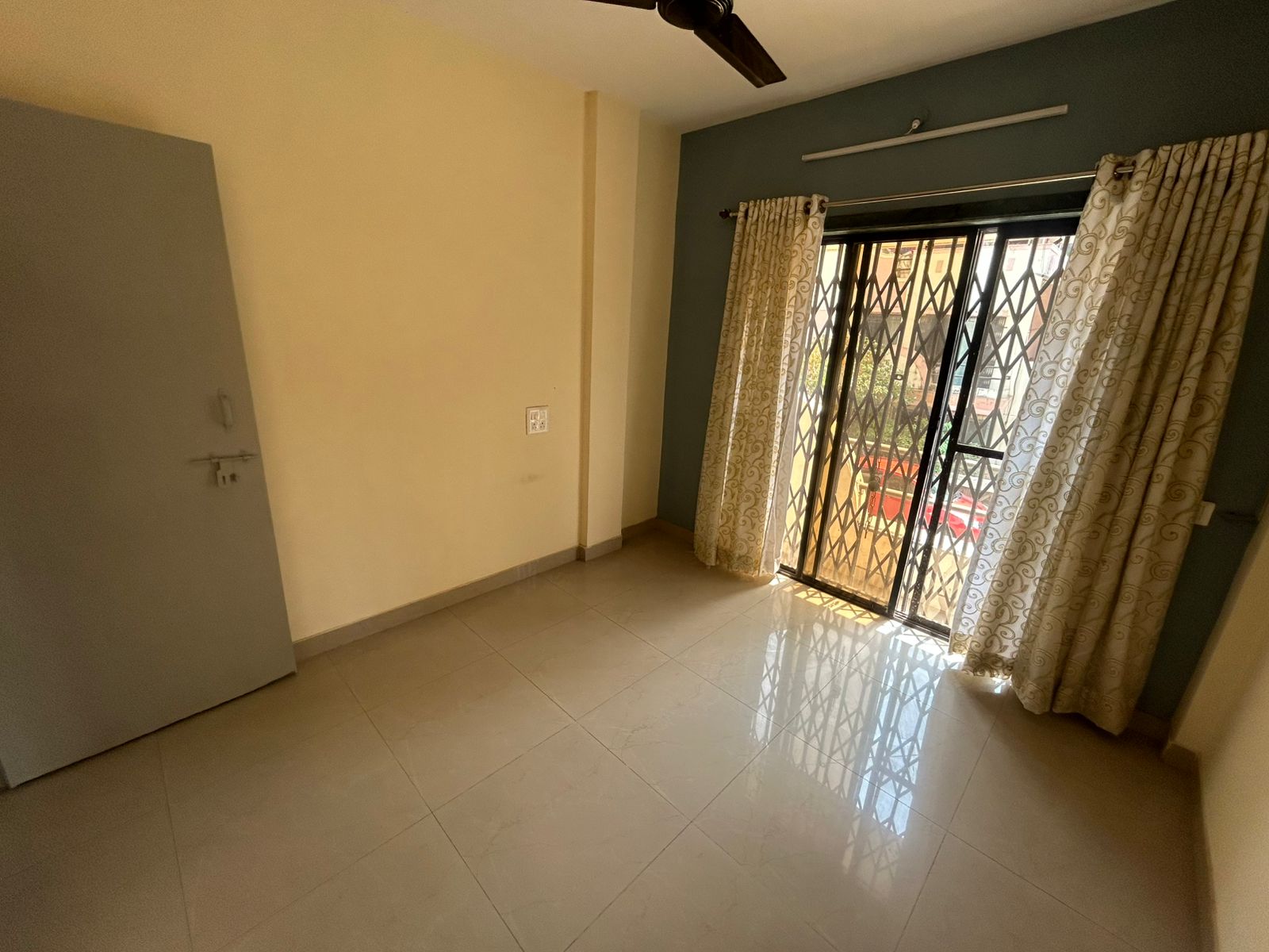 4 BHK + Pooja Room 1700 Sq.Ft. Apartment in Cosmos Hawaiian Village