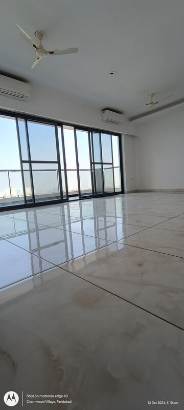 Staircase in 3.5 BHK Apartment at Ahinsha Naturez Park, Sector 41 – for Sale