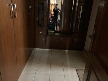Kitchen in 5 BHK Villa at Sainik Farm – for Sale