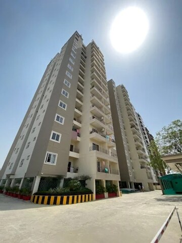 2 BHK Apartment For Rent in Shri Balaji BCC Heights, Raebareli Road