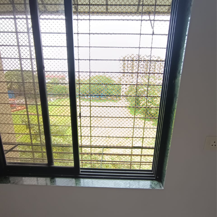 Room, swapnapurti-chs-tilak-nagar 1 Bedroom 475 Sq.Ft. Apartment In Lok Manya Tilak Terminus Yard Mumbai 8959000