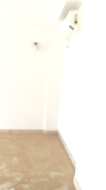 Room in 4 BHK Apartment at SS Linden, Sector 84 – for Rent