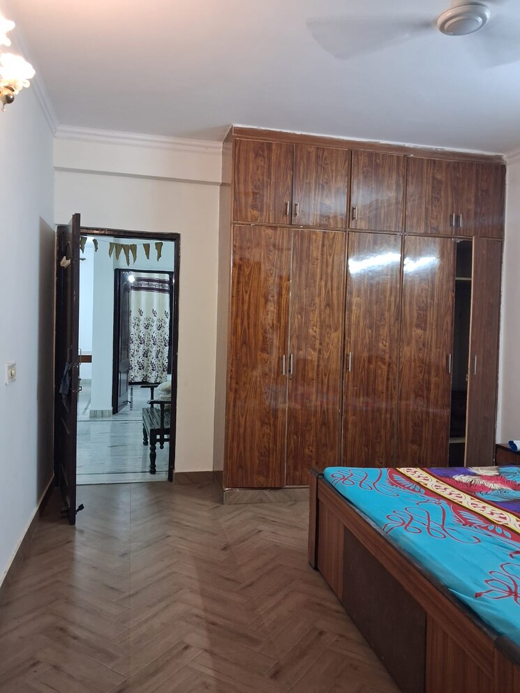 Bedroom, ardee-city 3 Bedroom 300 Sq.Ft. Builder Floor In Sector 52 Gurgaon 8959013