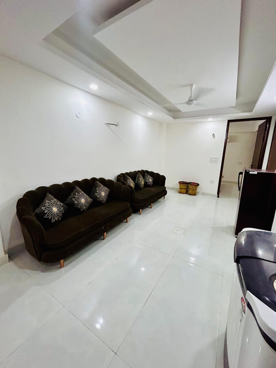 2 BHK + Extra Room Builder Floor For Rent in Chattarpur