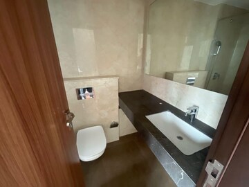Team Area in 3 BHK Apartment at Piramal Mahalaxmi, Mahalaxmi – for Rent