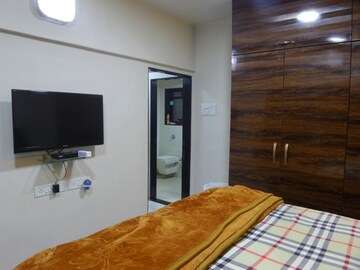 Bedroom in 1 BHK Apartment at Valentine Apartments, Goregaon East – for Rent
