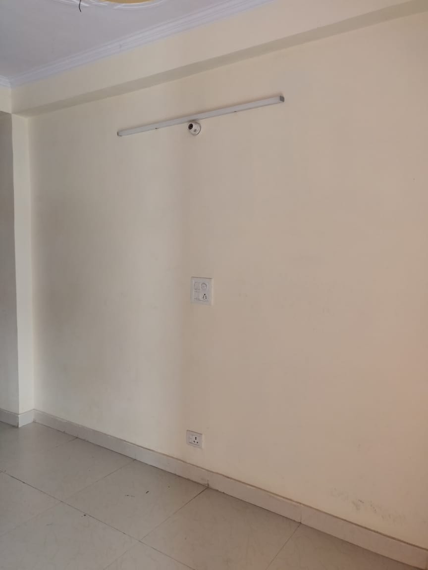 1 BHK + Extra Room Builder Floor For Rent in Chattarpur